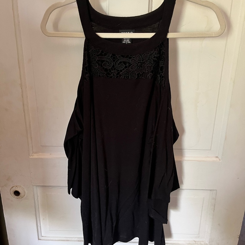 Cold shoulder top